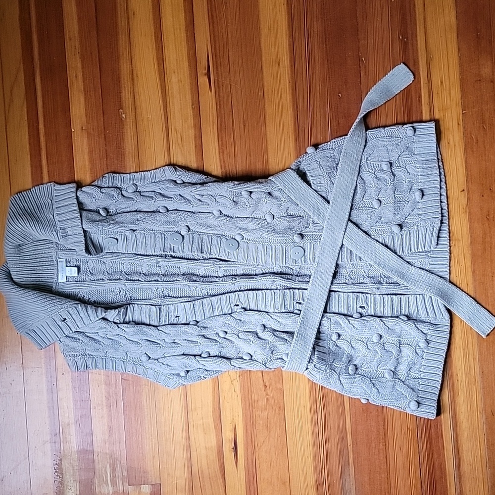 Sleeveless Sweater